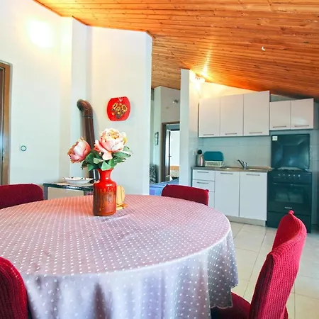 Fuer 6 Personen Ca 77 Qm In Premantura, Istrien Istrische Riviera Apartman Premantura