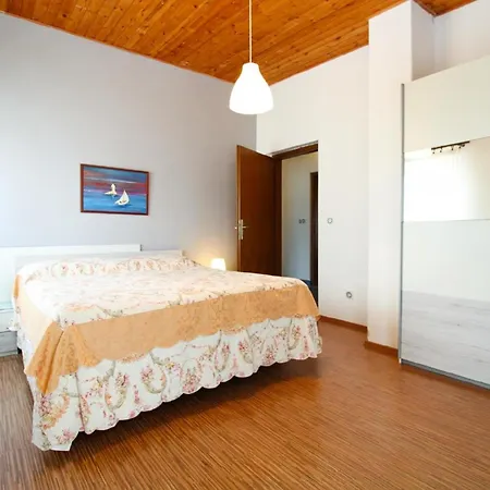 Fuer 6 Personen Ca 77 Qm In Premantura, Istrien Istrische Riviera Apartment